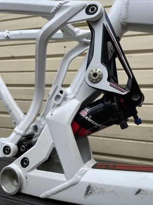 Mondraker Factor Frame & Rear Shock Small 15” W/ Rock Shox Aria RL 120mm For 26”