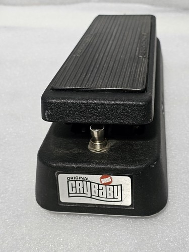 Jim Dunlop　Bass crybaby GCB-100 Dunlop GCB100 Crybaby Bass Wah - What To Know & Where To Buy