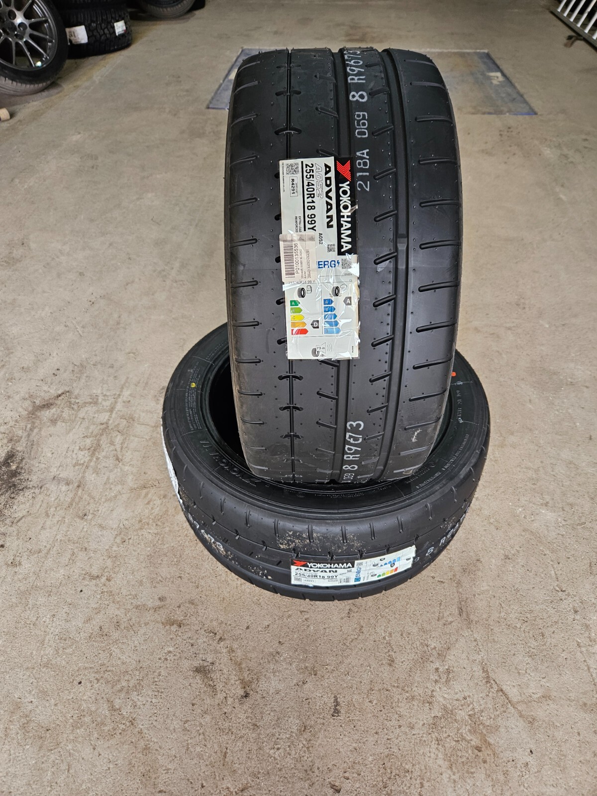 255/40R18 サマータイヤ 2本セット 255/40R18 サマータイヤ 2本セット 【公式通販】