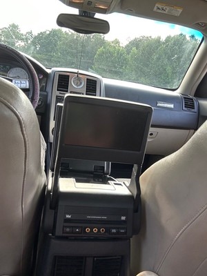 image 6 of interior