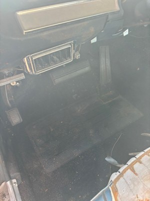 image 7 of interior