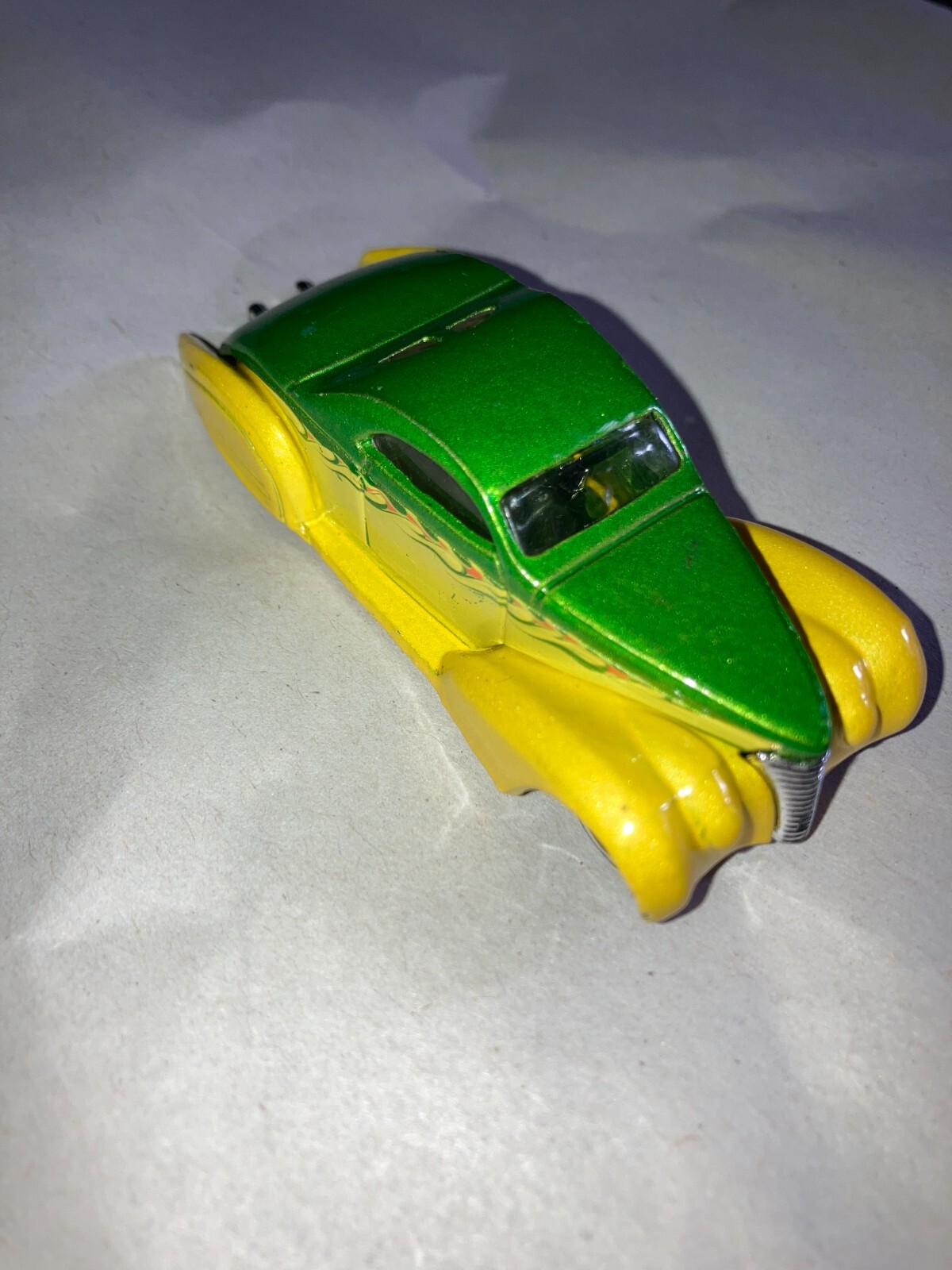Hot Wheels 35周年 Swoop Coupe 🆕2003 Hot Wheels 17th Annual Convention 35th Anniversary
