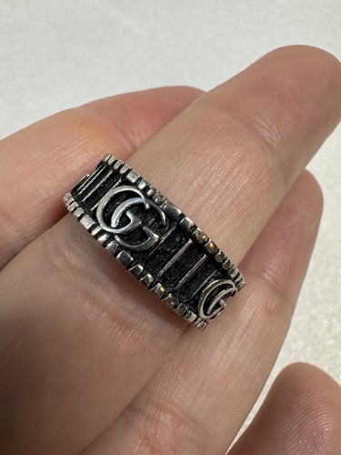 グッチ　GG マーモント　リング　925 10号 GG Marmont wide ring in 925 sterling silver | GUCCI® US