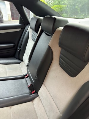 image 4 of interior