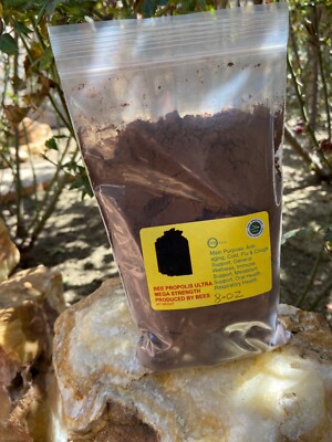 BEE PROPOLIS ULTRA MEGA STRENGT, FRESH PRODUCED 100% BY BEES. CERTIFAED.