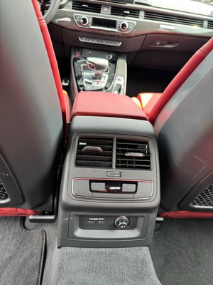 image 4 of interior