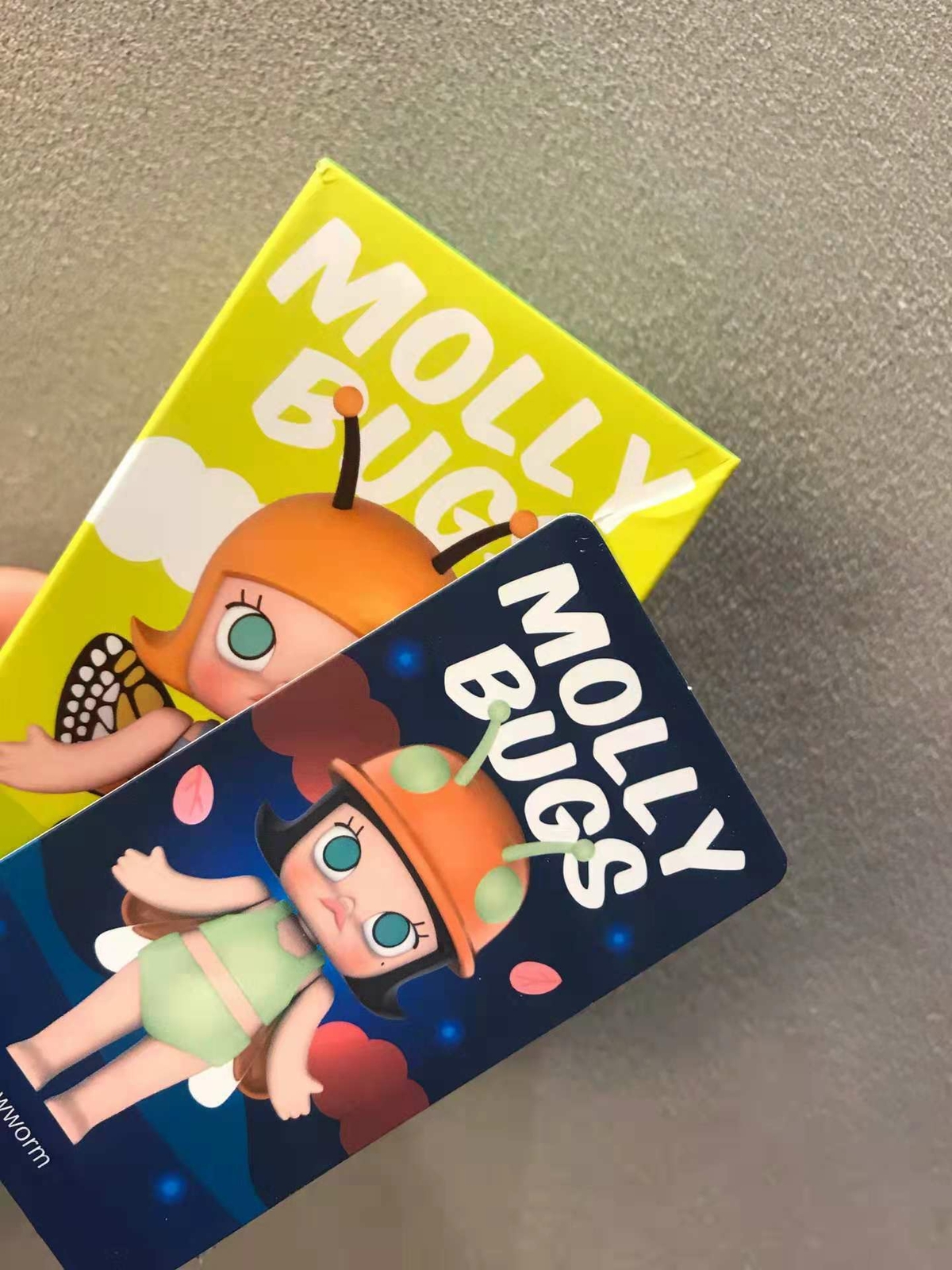 POP MART x KENNYSWORK Molly Bugs Glowworn Secret Secret Rare POP MART x KENNYSWORK Molly Bugs Glowworn Secret Secret Rare