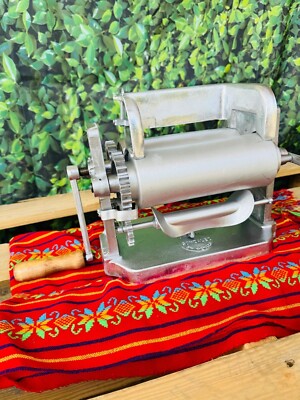 Tortilla Maker  Manual Gonzales Made In Mexico Maquina Tortillera De  Aluminum