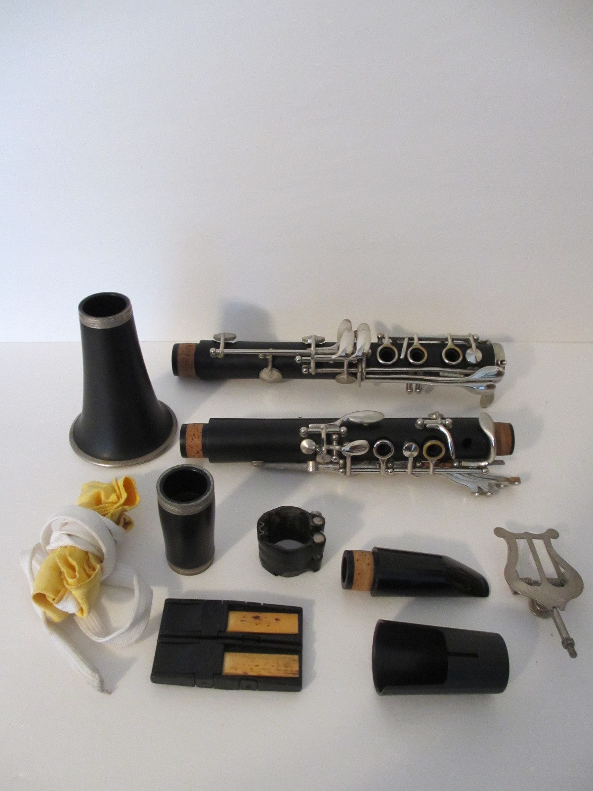 Vintage HTCL # 703168 Clarinet & Case
