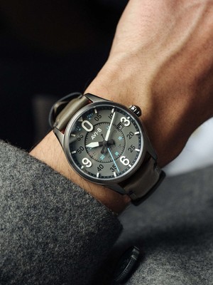 Pre-owned Avi-8 Spitfire Smith Automatic Salisbury Watch - Brand