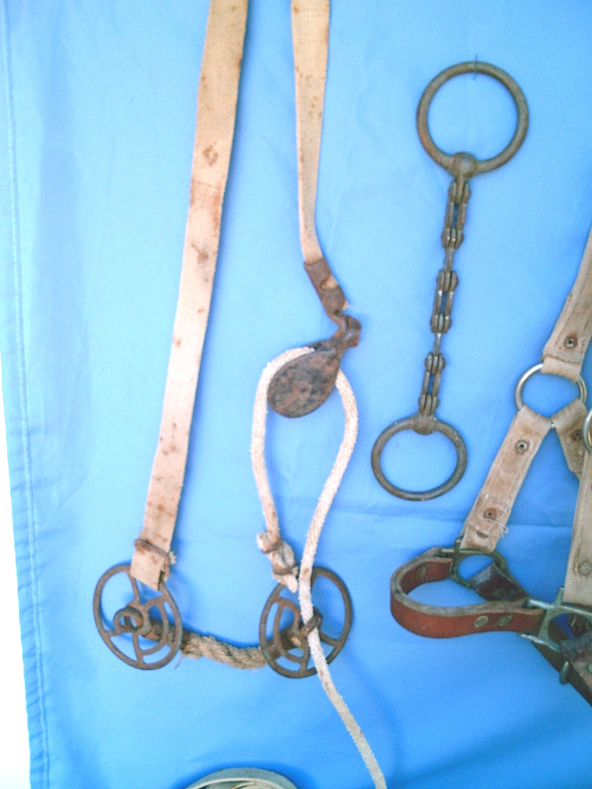 ESTATE LOT of 13 Old Western Horse Tack Bridles Parts Home Decor Folk Art Crafts