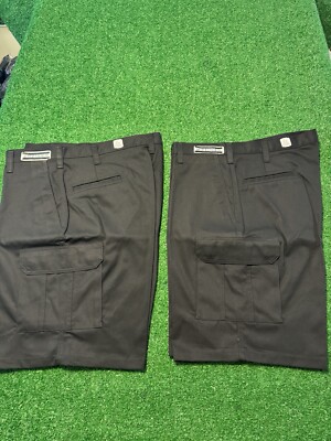 Cintas Men s Comfort Flex Black Uniform Cargo Shorts Lot of-2 370-35 NWT Size 40