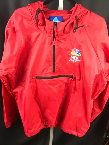 NBC Television New York Peacock Pullover Windbreaker Hooded Jacket Acadia