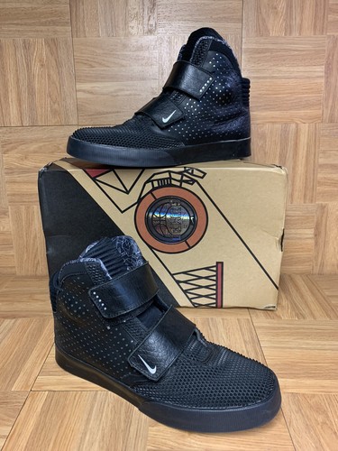 シューズ(男性用) NIKE FLYSTEPPER 2K3 PRM \"University Red Flystepper 2K3 PRM - Nike - 677473 601 - university red