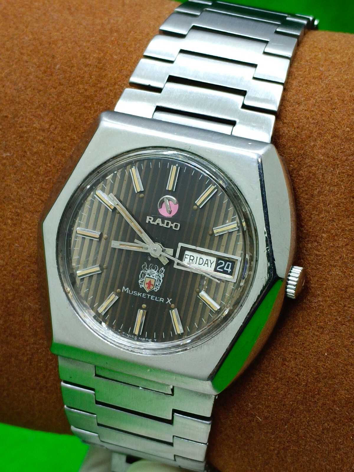 vintage RADO Musketeer X watch Automatic Swiss 25 Jewels Day
