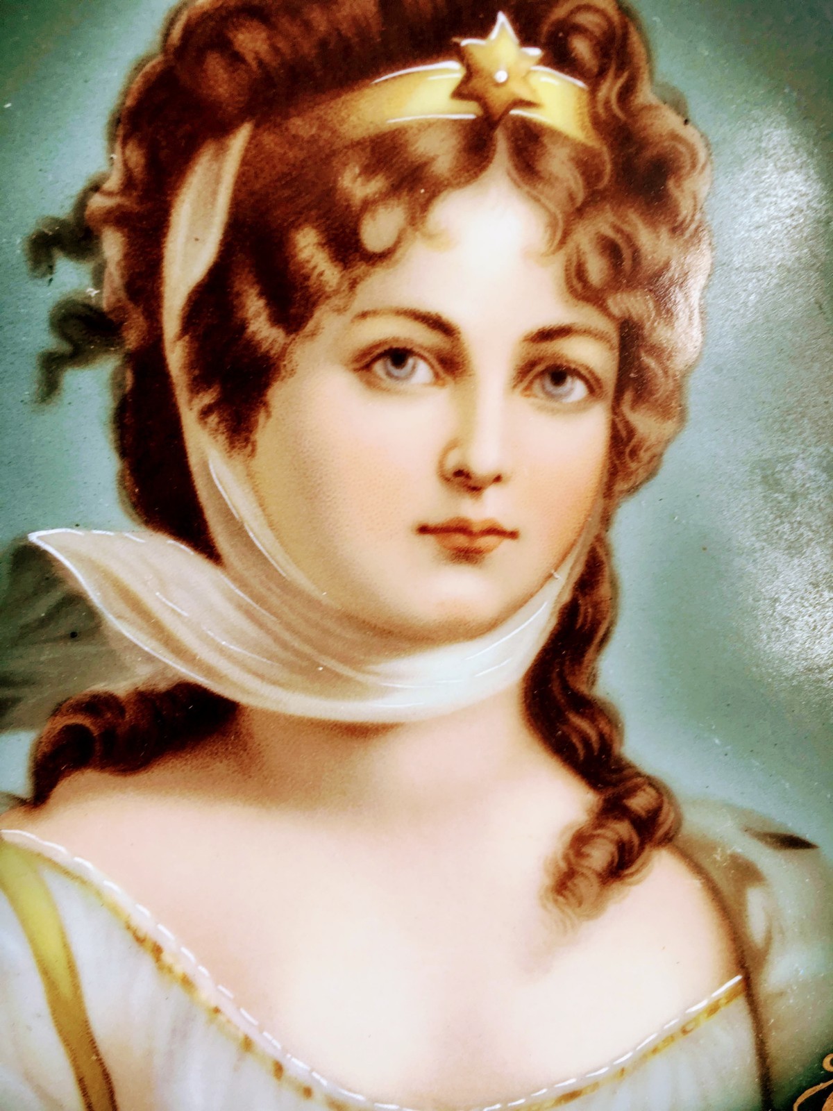 Antique Royal Vienna Beehive Cabinet  Portrait Plate Green And Gold