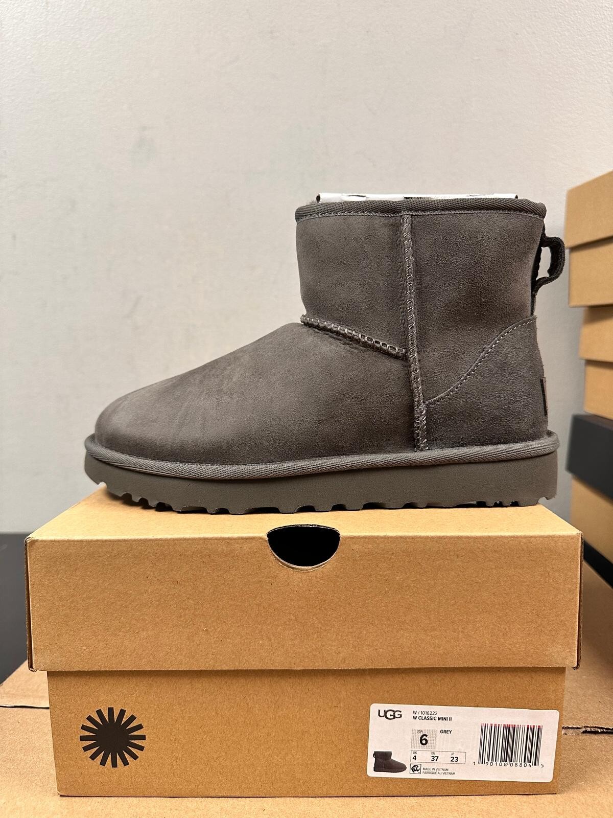 [1016222-СЕРЫЙ] UGG Womens Classic Mini II Серый *НОВИНКА*