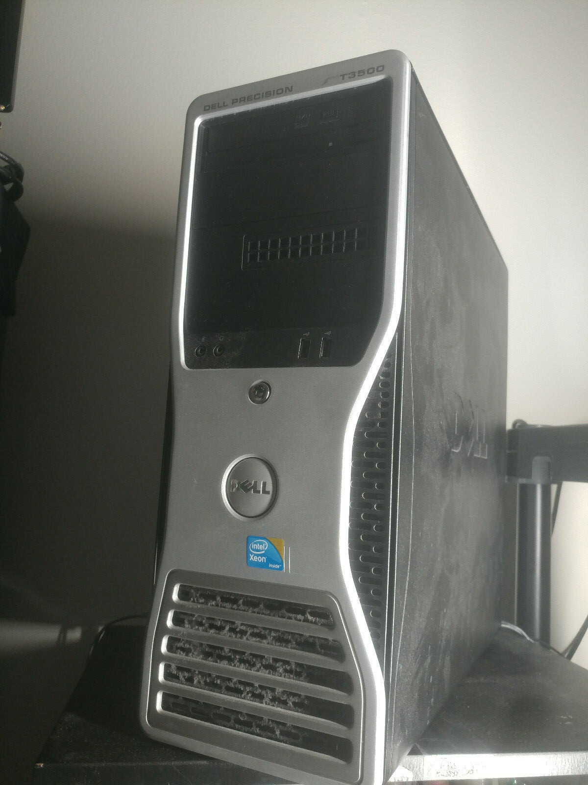 DELL Ｔ３５００ワークステーション DELL T3500ワークステーション
