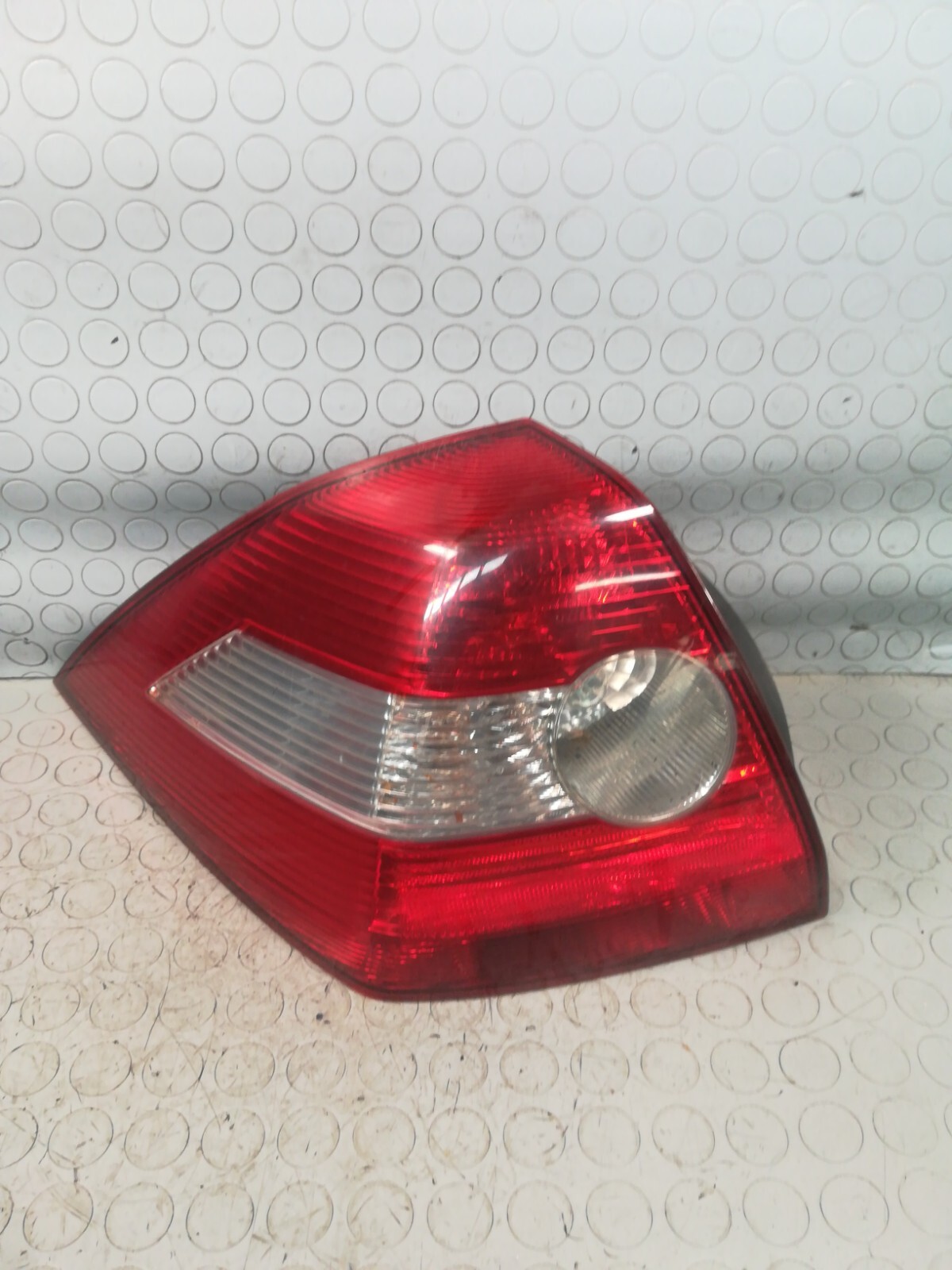 Fanale posteriore sinistro RENAULT MEGANE II 2004