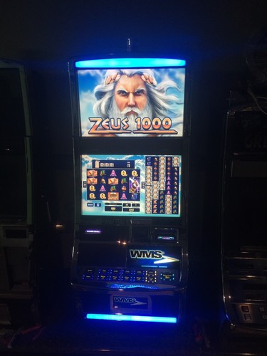 WMS BB3 BLADE ZEUS 1000 WORKING SLOT MACHINE
