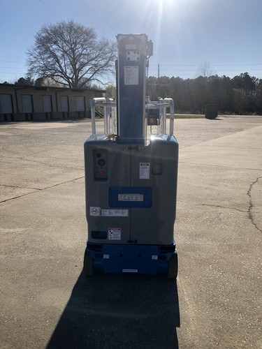 2010 Genie GR20 Drivable One Man Lift Electric Scissor Boom JLG Skyjack 20MVL