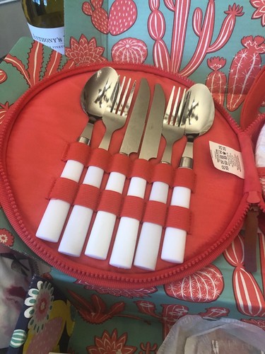 SUNNYLIFE LOVERS PICNIC SET In “Malibu”