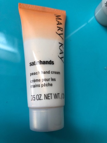 NEW MARY KAY TRAVEL SIZE PEACH SATIN HANDS HAND CREAM LOT OF 3 SHIPS FAST!
