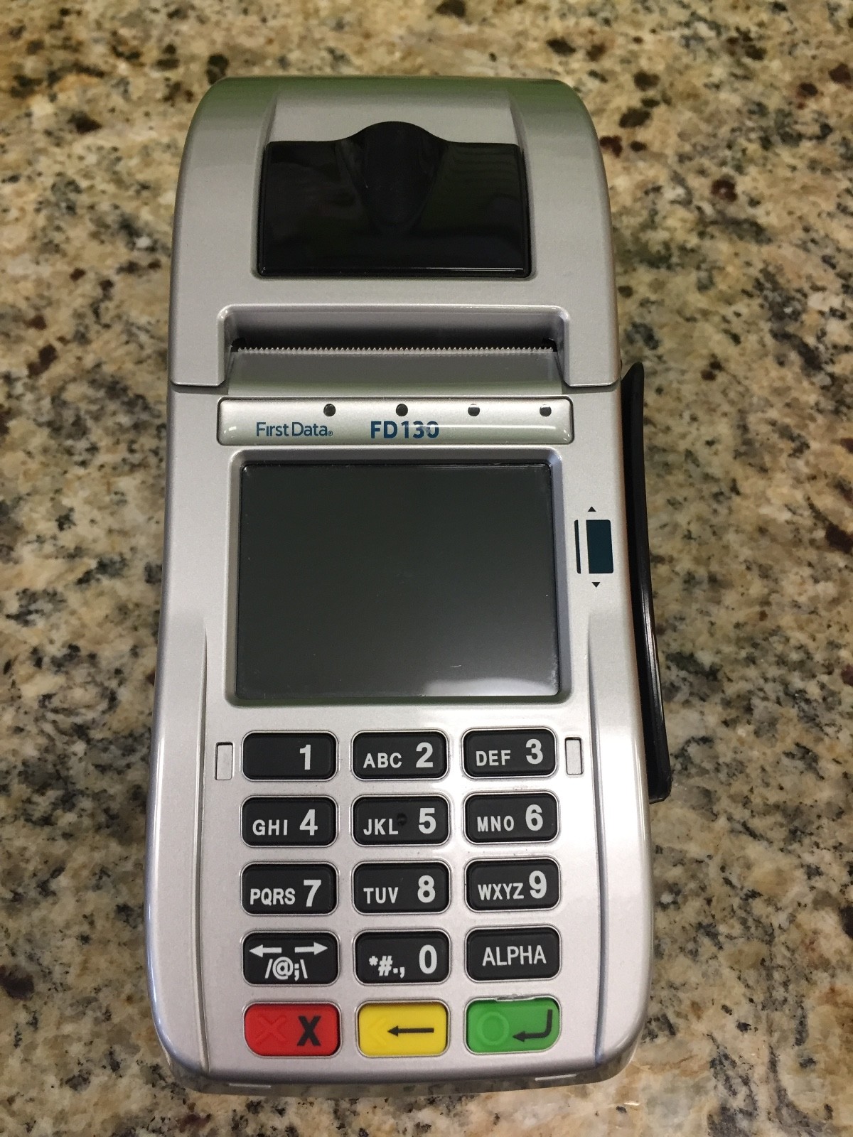 First Data FD130 EMV NFC Dial/IP Credit Card Machine Used- great condition