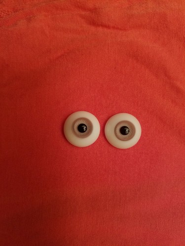 20mm Glass Doll Eyes, Pink Beige With Black Pupil