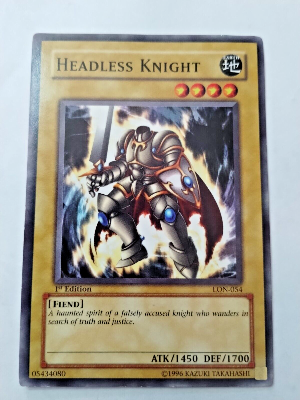 Yu-Gi-Oh! TCG Headless Knight Labyrinth of Nightmare LON-054