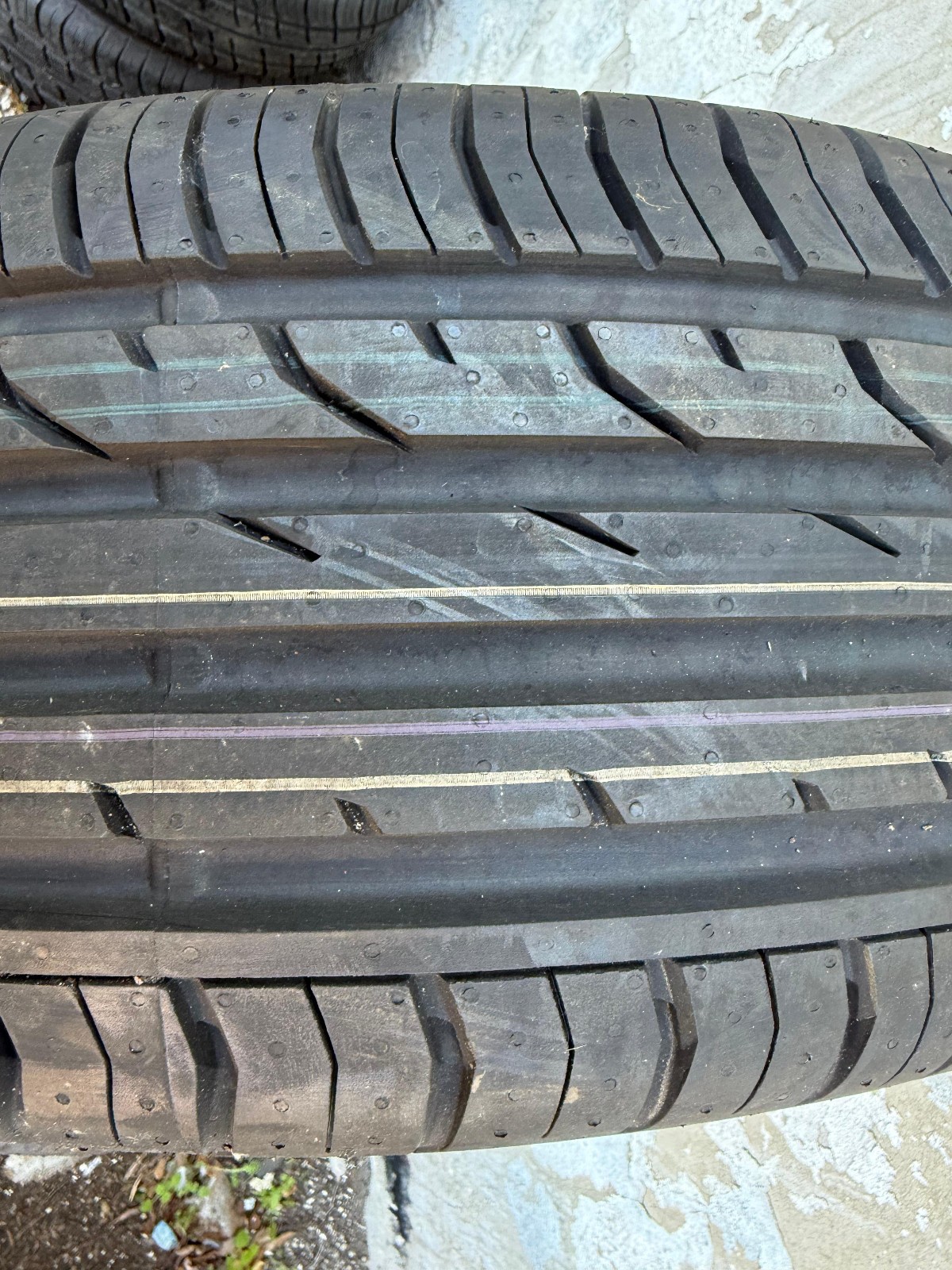 New 225 55 16 Continental, C Premium Contact 2, AO 95Y, x1 Tyre (F1_tyres) YD172