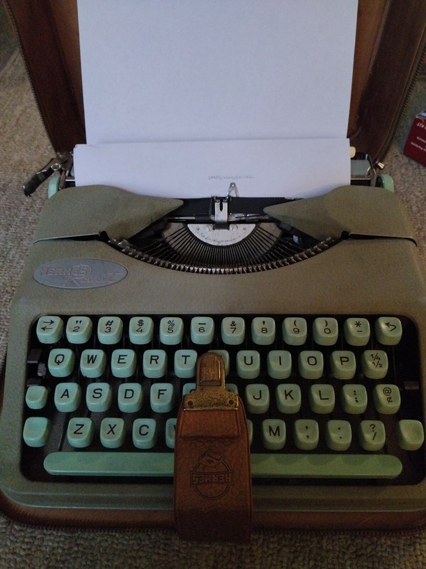 1964 Hermes Rocket on the Typewriter Database