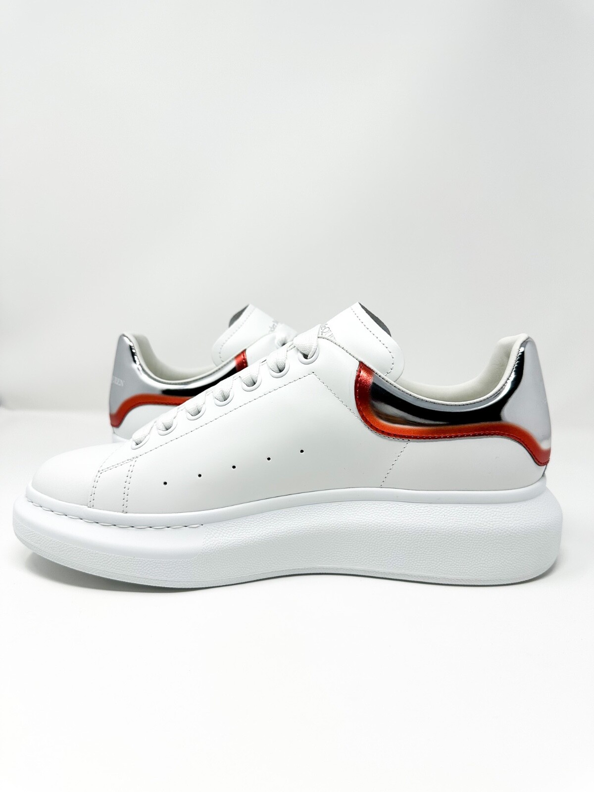 Pre-owned Alexander Mcqueen Men's Oversized White/lust Sneakers 11 Us / 44 Eu $690