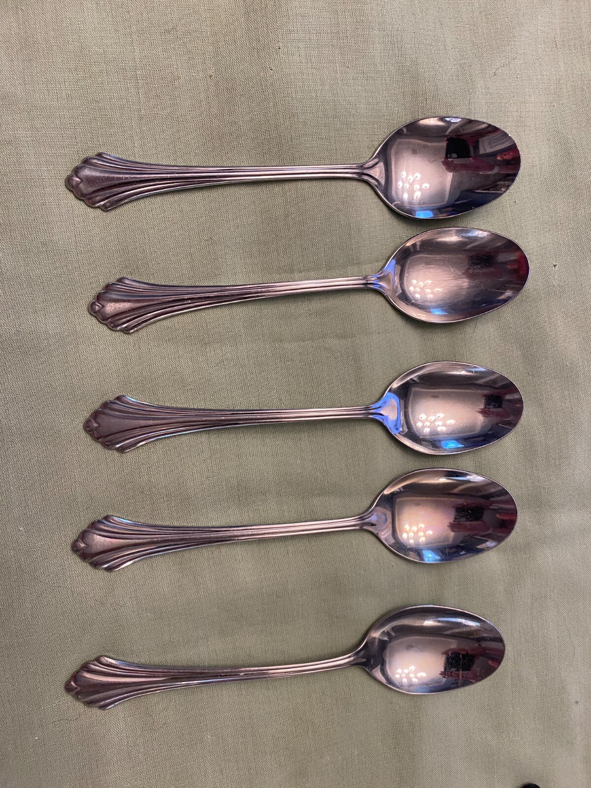 Dinnerware-bancroft/fortune Soup Spoon Set Of 5 Used