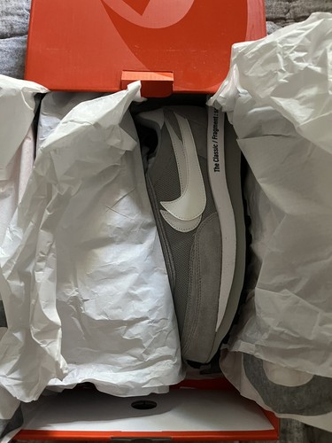 NIKE × sacai × Fragment LDWaffle グレー LDWaffle x sacai x Fragment 'Light Smoke Grey' Release Date