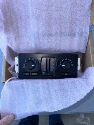 Dorman 599-210XD Climate Control Module For Silverado Suberban Escalate Yukon 