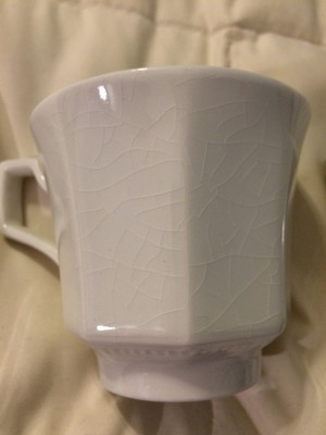 VINTAGE ENGLAND JOHNSON BROS IVORY WHITE OCTAGON ROUND FINE CHINA TEA CUPS LOT