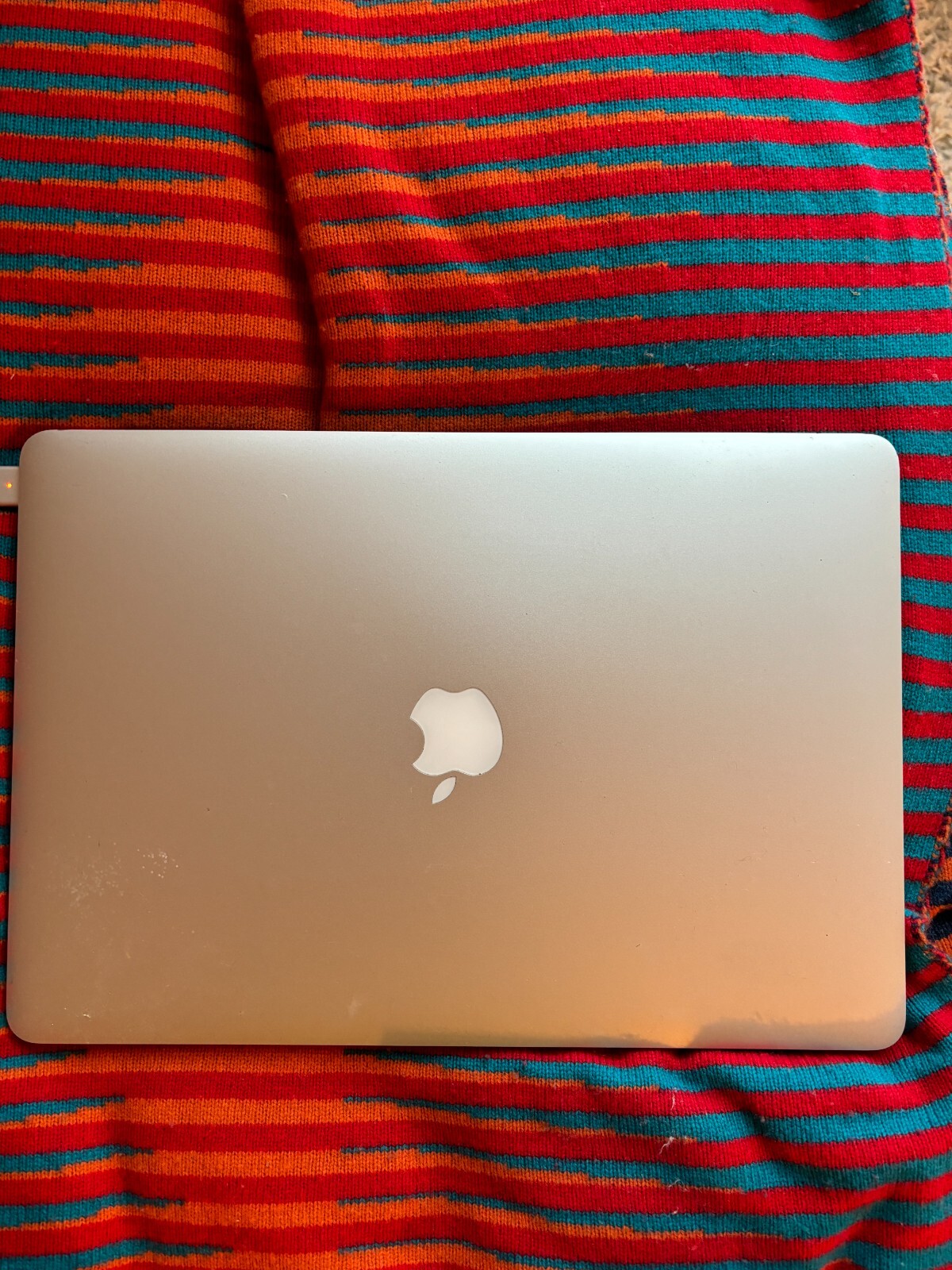 MacBook Pro 15インチ i7 256GB RAM 16GB Amazon.com: Apple MacBook Pro with 2.6GHz Intel Core i7, 15