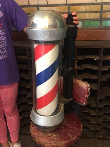 1950’s Cast Iron KOKEN Model 5162 Illuminated Rotating Barber Pole Lighted Sign