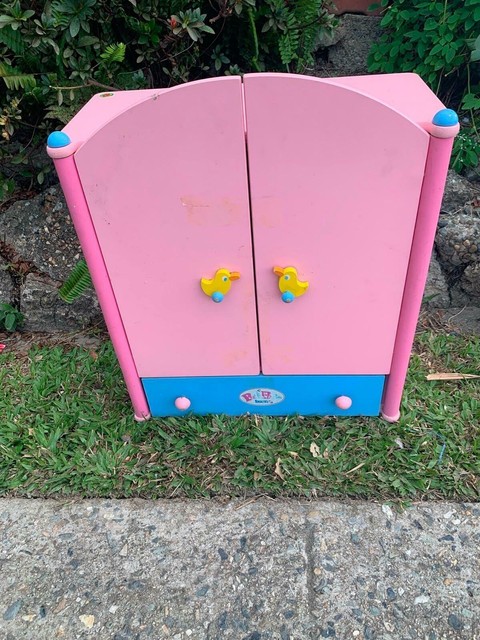 dolls clothes wardrobe australia