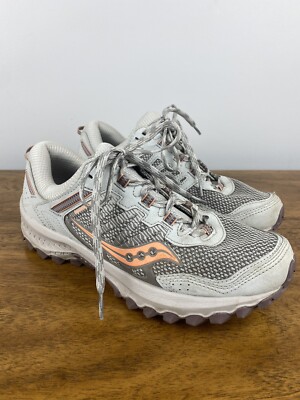 saucony trail shoes women