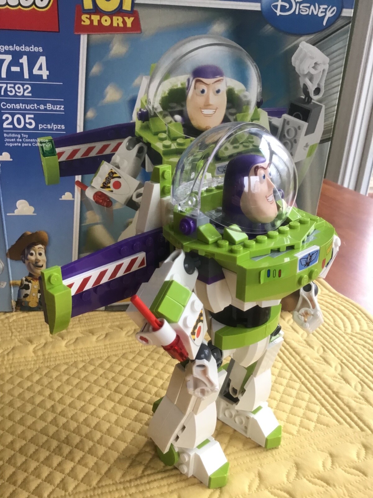 Lego Toy Story CONSTRUCT-A-BUZZ (7592)  Buzz and Box only