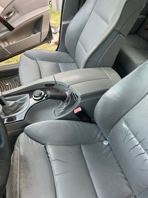 image 4 of interior