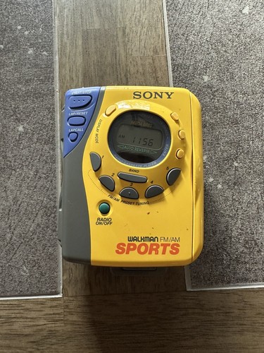 Sony Walkman FM/AM Cassette Sports Edition Yellow WM-FS495 w