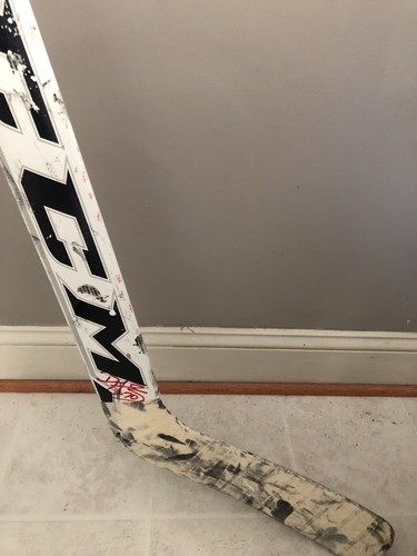 BRADEN HOLTBY Washington Capitals Signed Stick