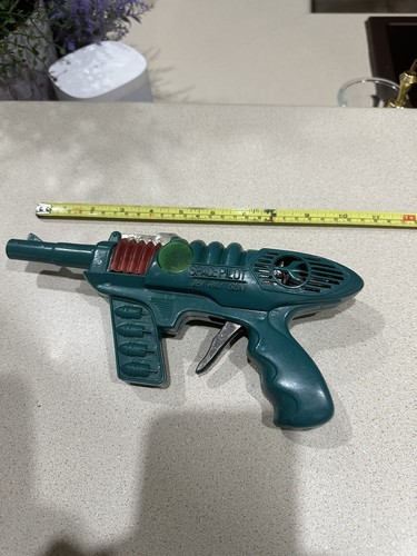 Space Pilot Jet Ray Gun Friction Spark