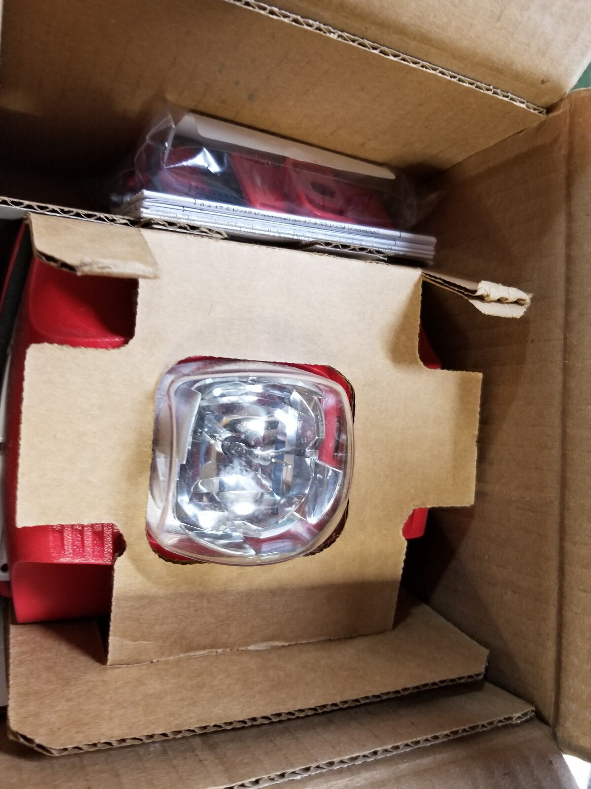 MIRCOM P2RKA 12/24V 2-Wire SpectrAlert Advance Horn/Strobe, Red - Picture 3 of 5