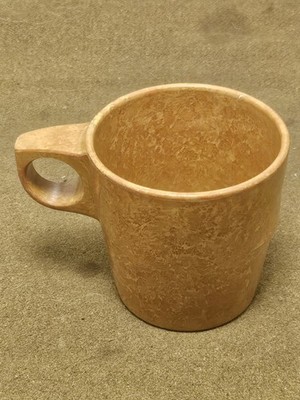 Gobelet mug tasse quart bakelite US WW2 JEEP DODGE GMC MASH MEDIC
