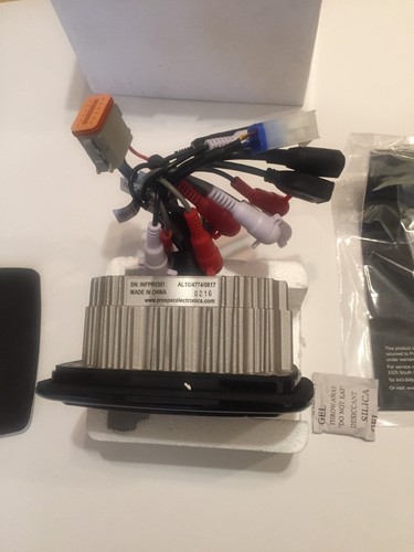 Infinity by Harmon Multi-Environment Stereo INF-PRV351 Receiver Bluetooth