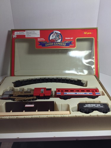 Moonbo Union Express Battery Operated Train Set 12 Pcs a442